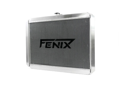 Universal Large Radiator - Top Outlet Pipe Left / Bottom Outlet Pipe Right.