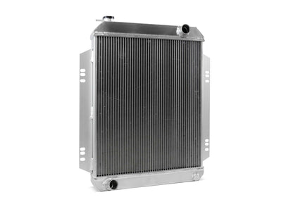 Universal Tall Radiator - Top Outlet Pipe Right / Bottom Outlet Pipe Left.