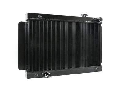 Holden HQ & Torana 1967-1980 [SHORT - Top Pipe Right / Bottom Pipe Left] | Performance Radiator